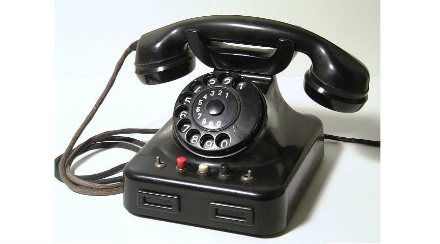 TELEFONO